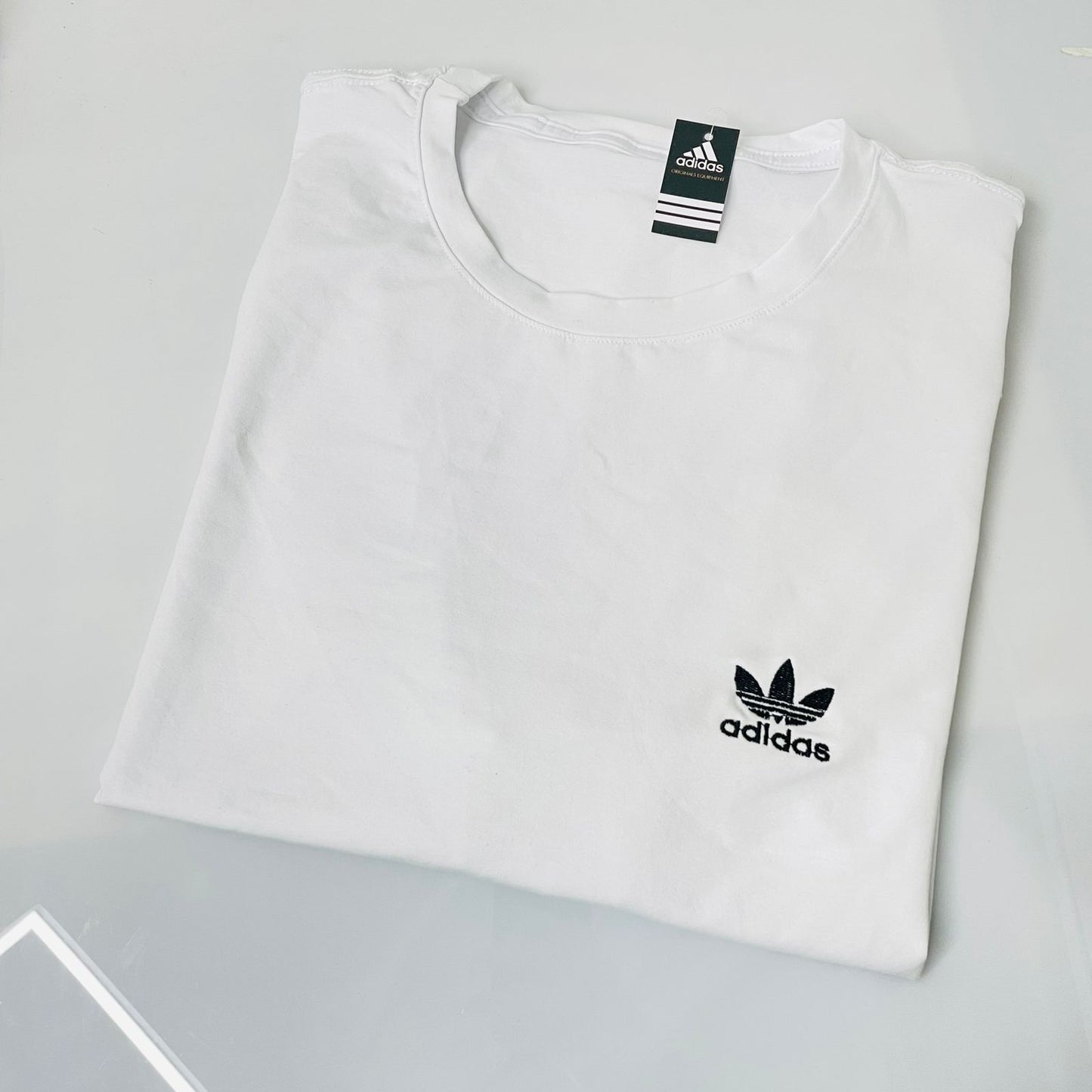 Pack x5 Camisetas Adidas Caballero – Algodón Premium, Confort y Estilo Deportivo