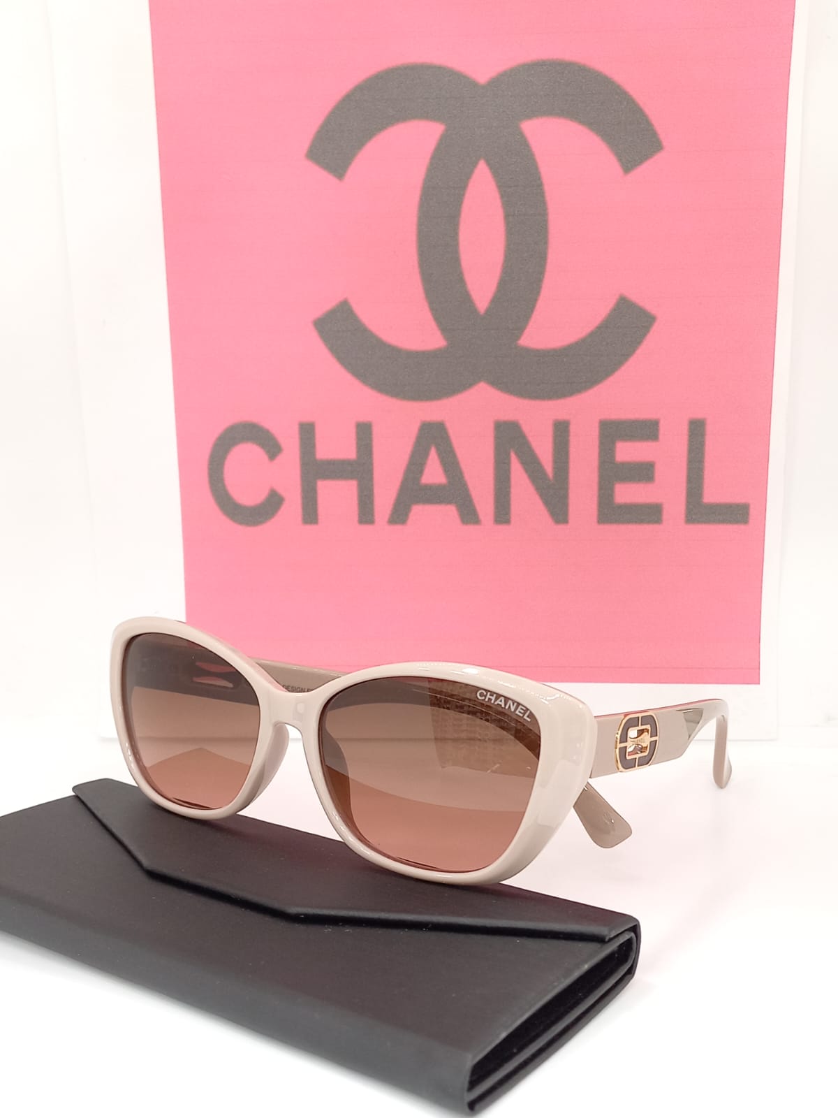 Gafas de Mujer Channel R2 – Lentes de Sol Elegantes con Protección UV400