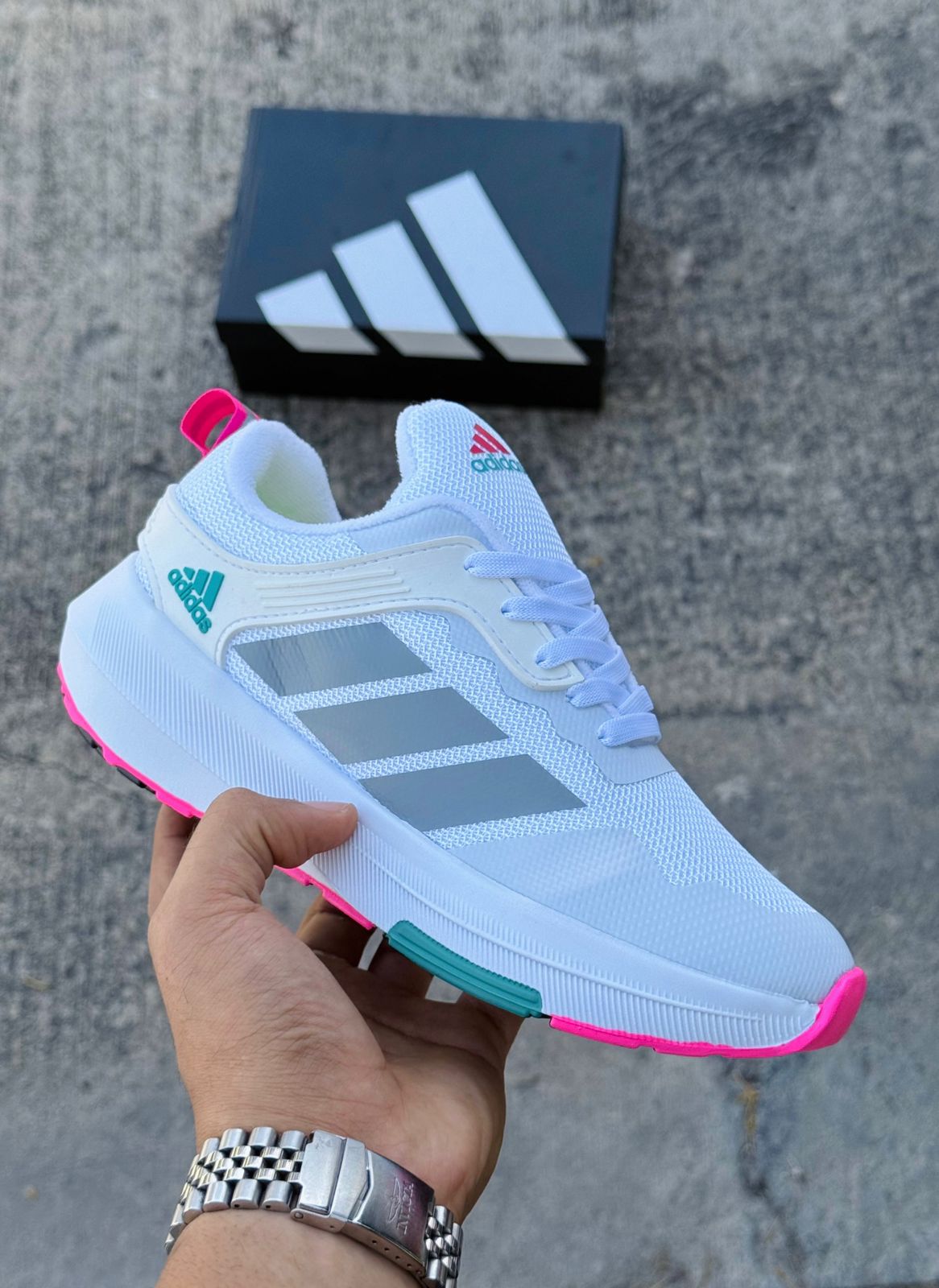 Tenis Deportivos Adidas Originales Hombre y Mujer | Running, Gimnasio y Moda Urbana