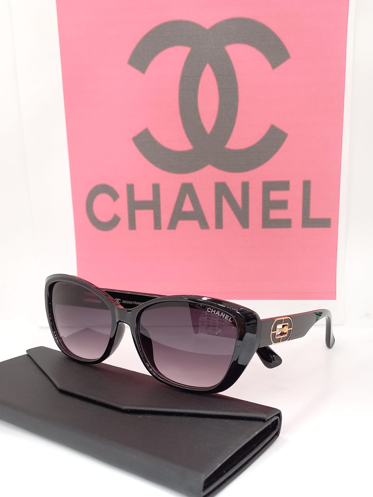 Gafas de Mujer Channel R2 – Lentes de Sol Elegantes con Protección UV400